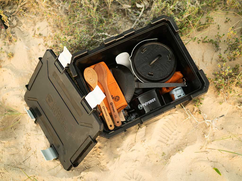 FRONT RUNNER- Wolf Pack Pro Petromax Kitchen Accessory Set