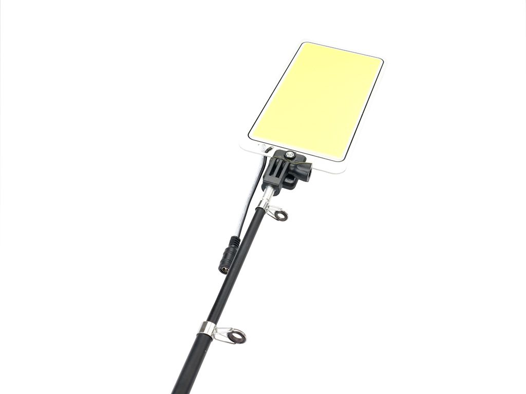 Telescopic Camping Light - BY FRONT RUNNER
