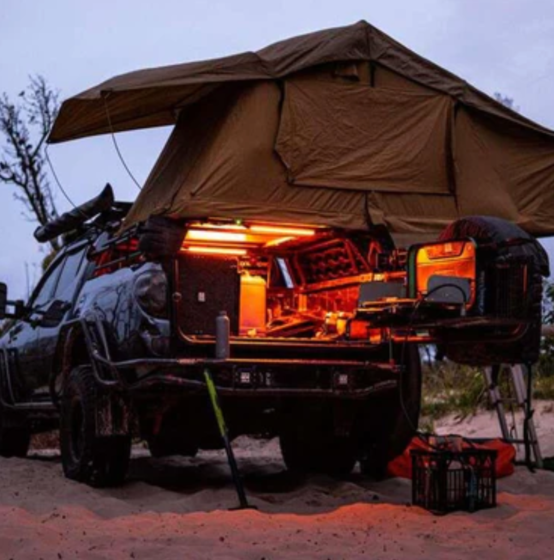 HARDKORR 48CM TRI-COLOUR LED LIGHT BAR KIT WITH DIFFUSER