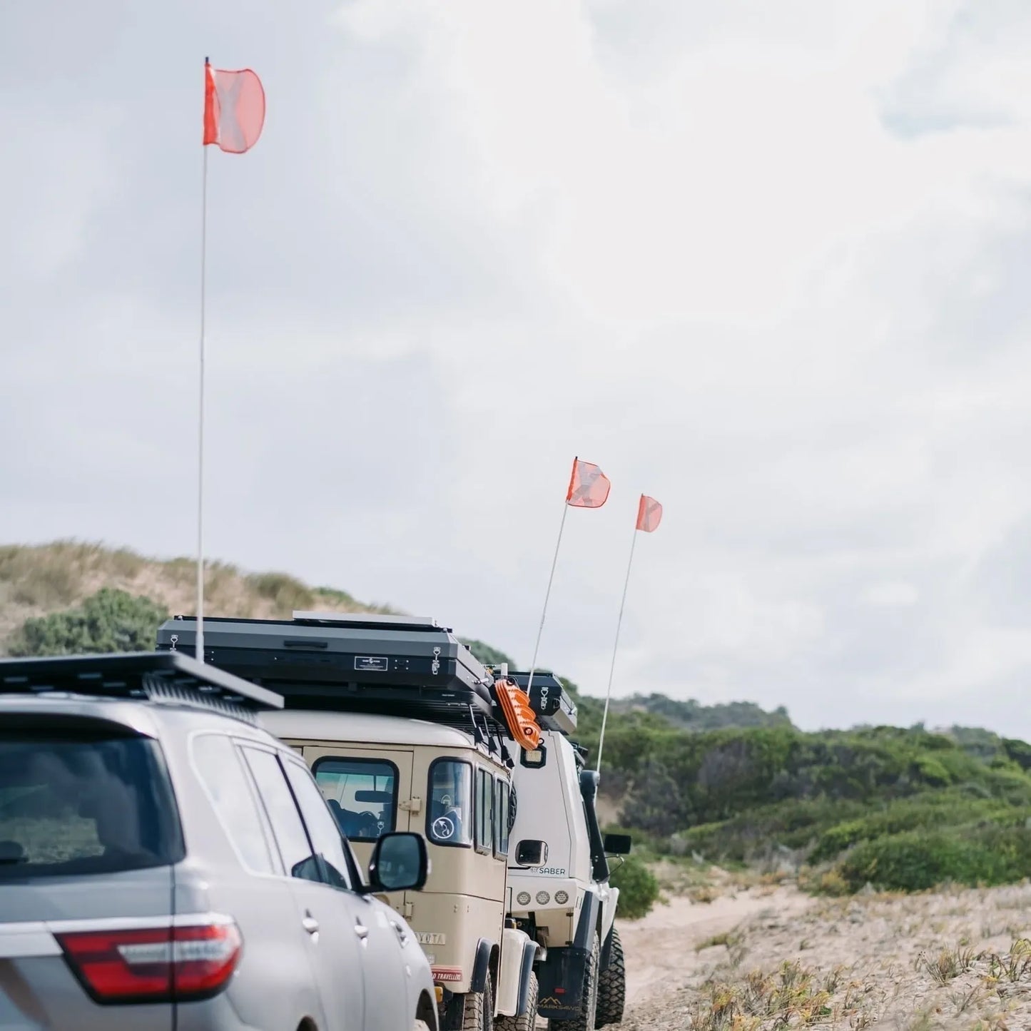 SABER OFFROAD Sand Flag