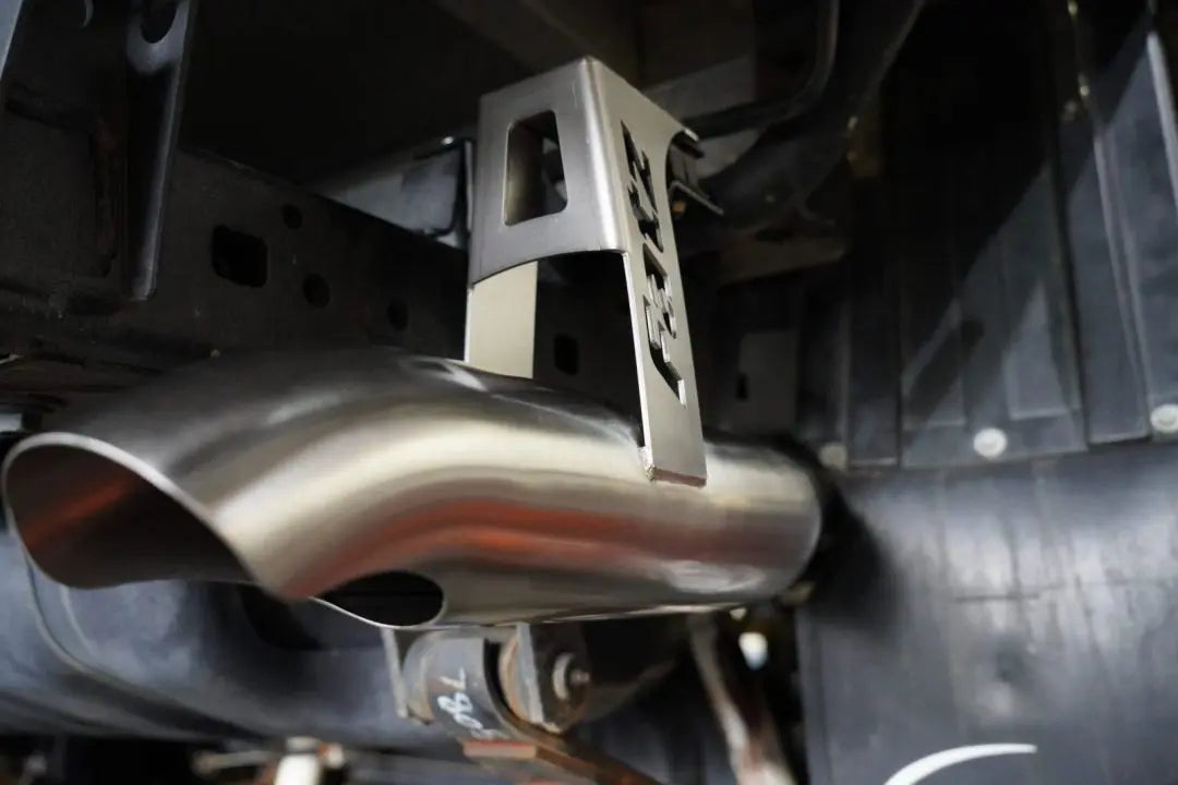 FATZ VDJ79 Series Pre-DPF (Dual Fuel Tank) Turbo Back 4″ Exhaust STRAIGHT THROUGH PIPE / RESONATOR STYLE MUFFLER
