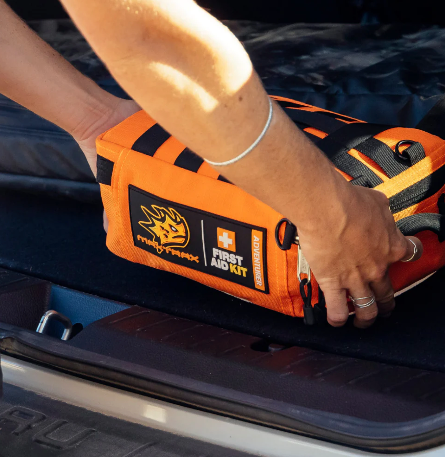 MAXTRAX Adventurer First Aid Kit