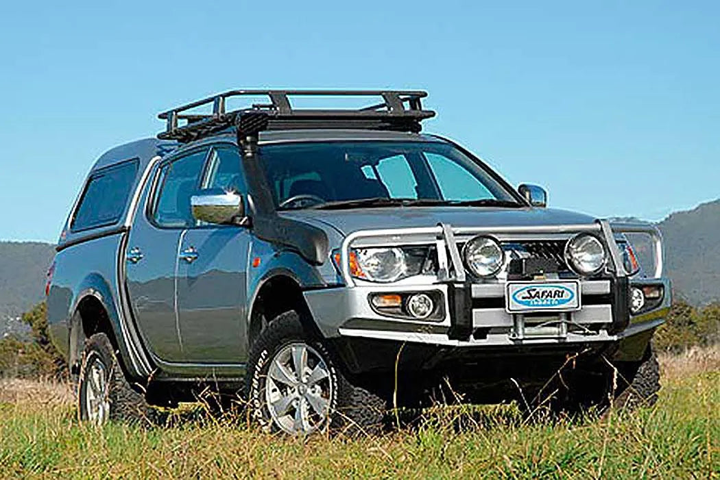 SAFARI SNORKEL V-SPEC Mitsubishi Triton ML 3.2L/MN 2.5L Diesel