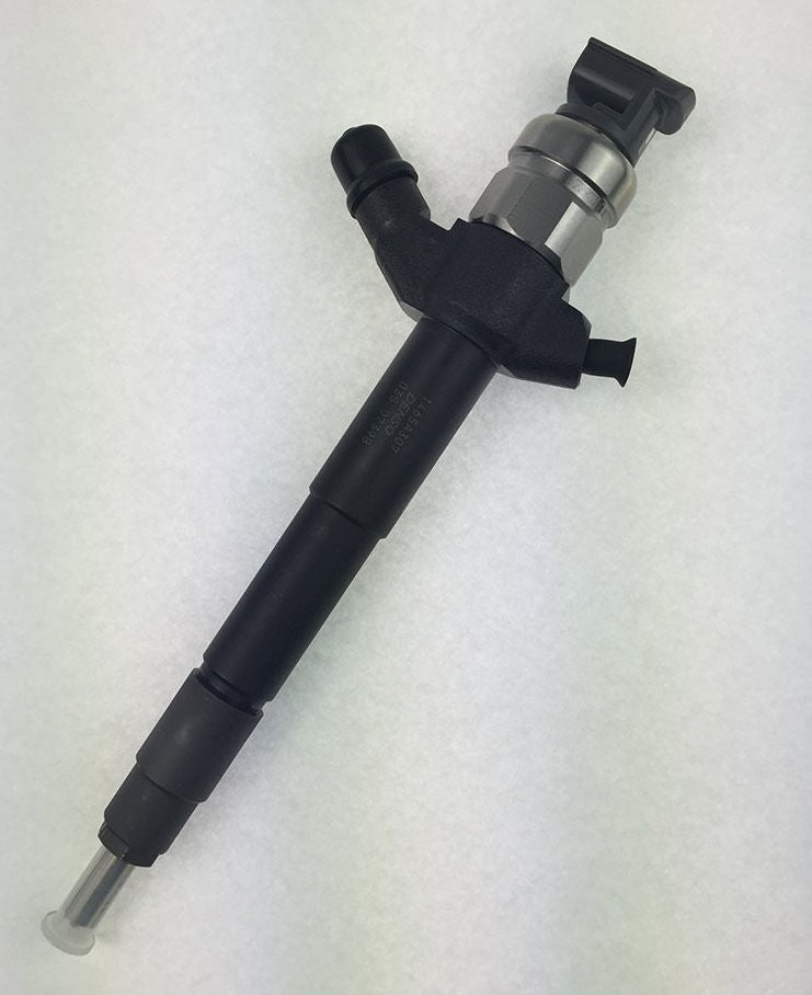 DENSO COMMON RAIL INJECTOR MITSUBISHI TRITON / PAJERO 4M41 / 5760