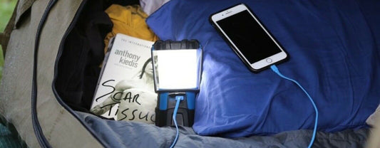 THUNDER CAMPING LANTERN / BUILT IN POWER BANK